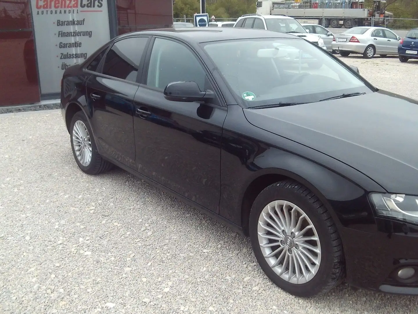 Audi A4 Lim. Attraction/Klima/Euro 5/ Zwart - 2