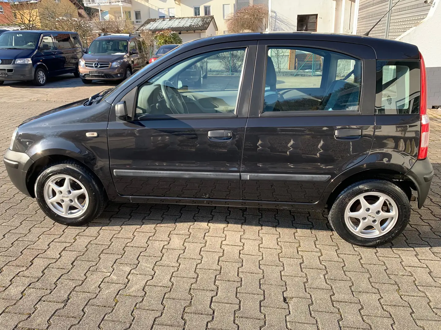 Fiat Panda 1.1*Alufelgen*Inspektion NEU*Tüv NEU*118.000 KM Schwarz - 2