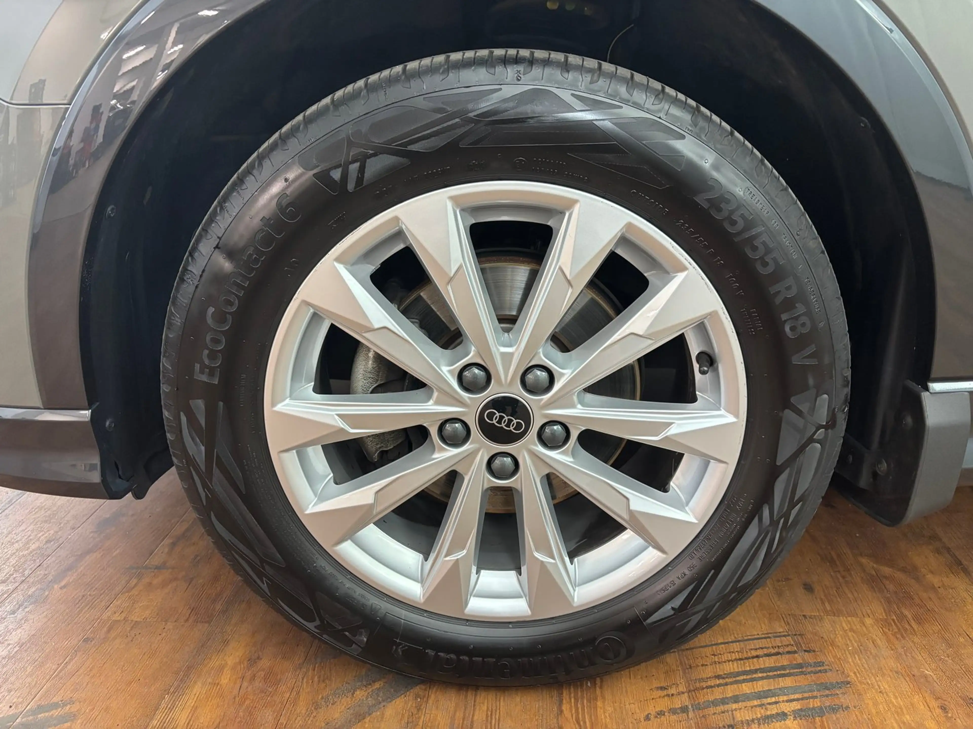 Audi Q3 35 TFSI — photo 10