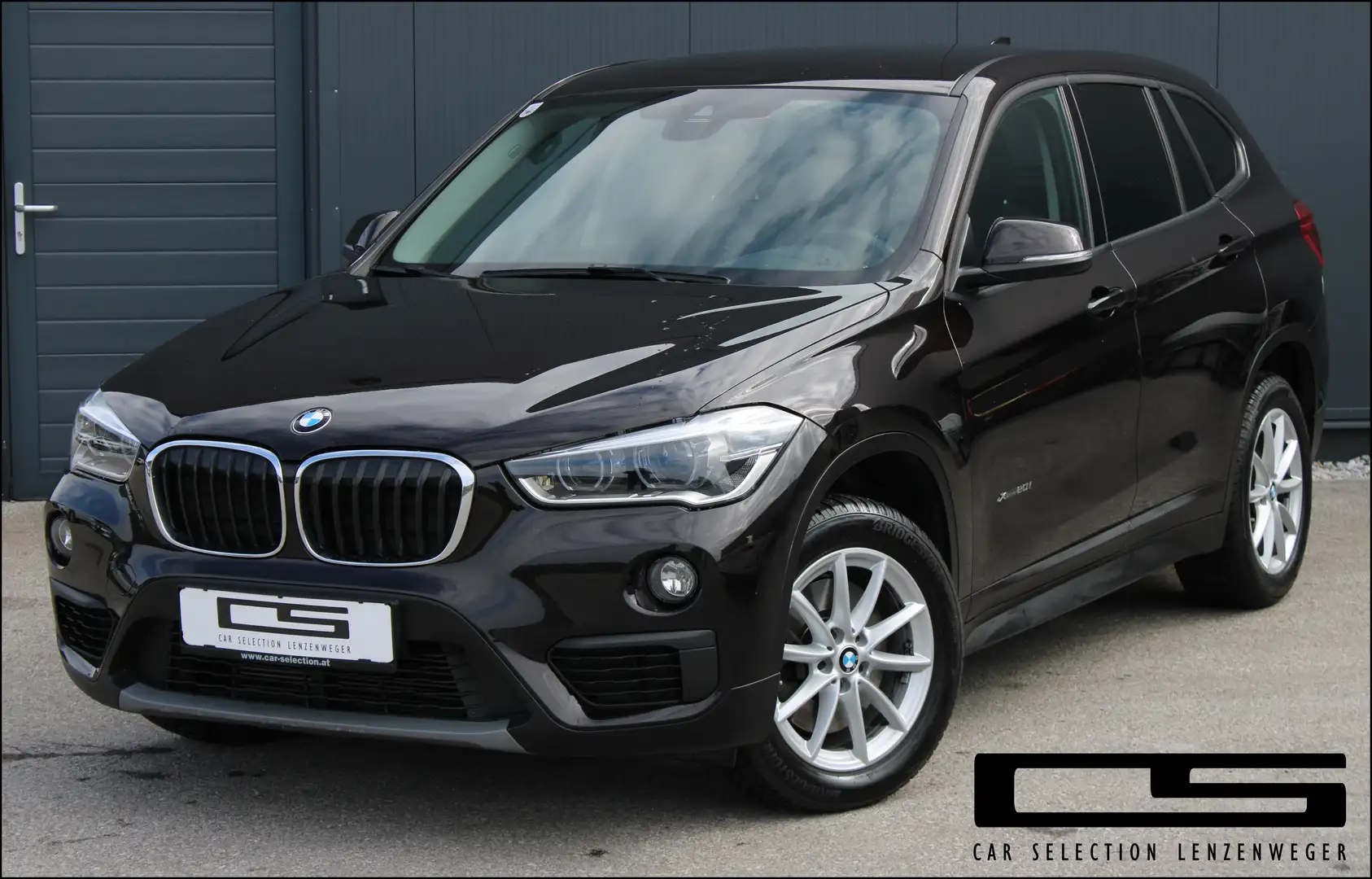 BMW X1 xDrive 20 i*AHK*LED*Sportsitze* Braun - 1