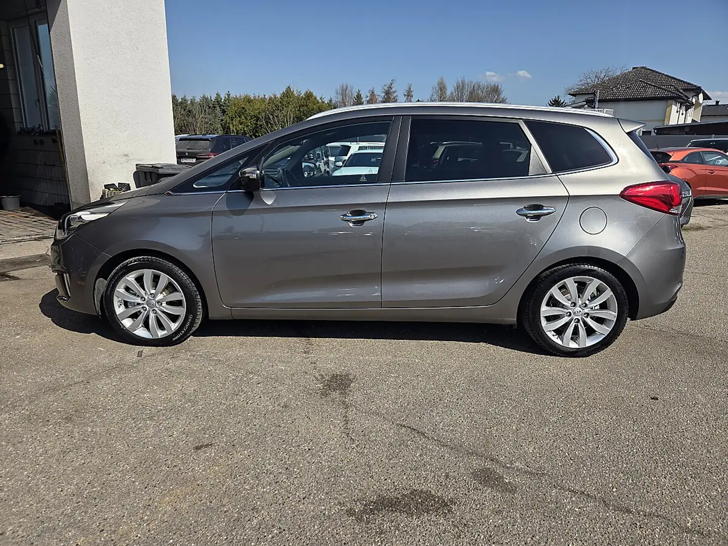 Kia Carens 1,7 CRDi ISG Gold - 2