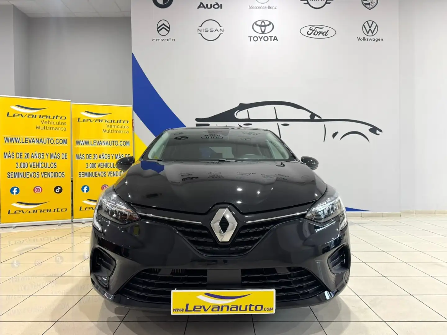 Renault Clio TCe Equilibre 67kW Noir - 2