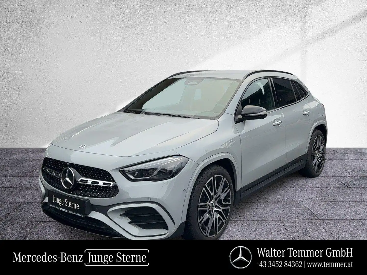 Mercedes-Benz GLA 200 d 4MATIC AMG-Line LED RKam Night Grau - 1