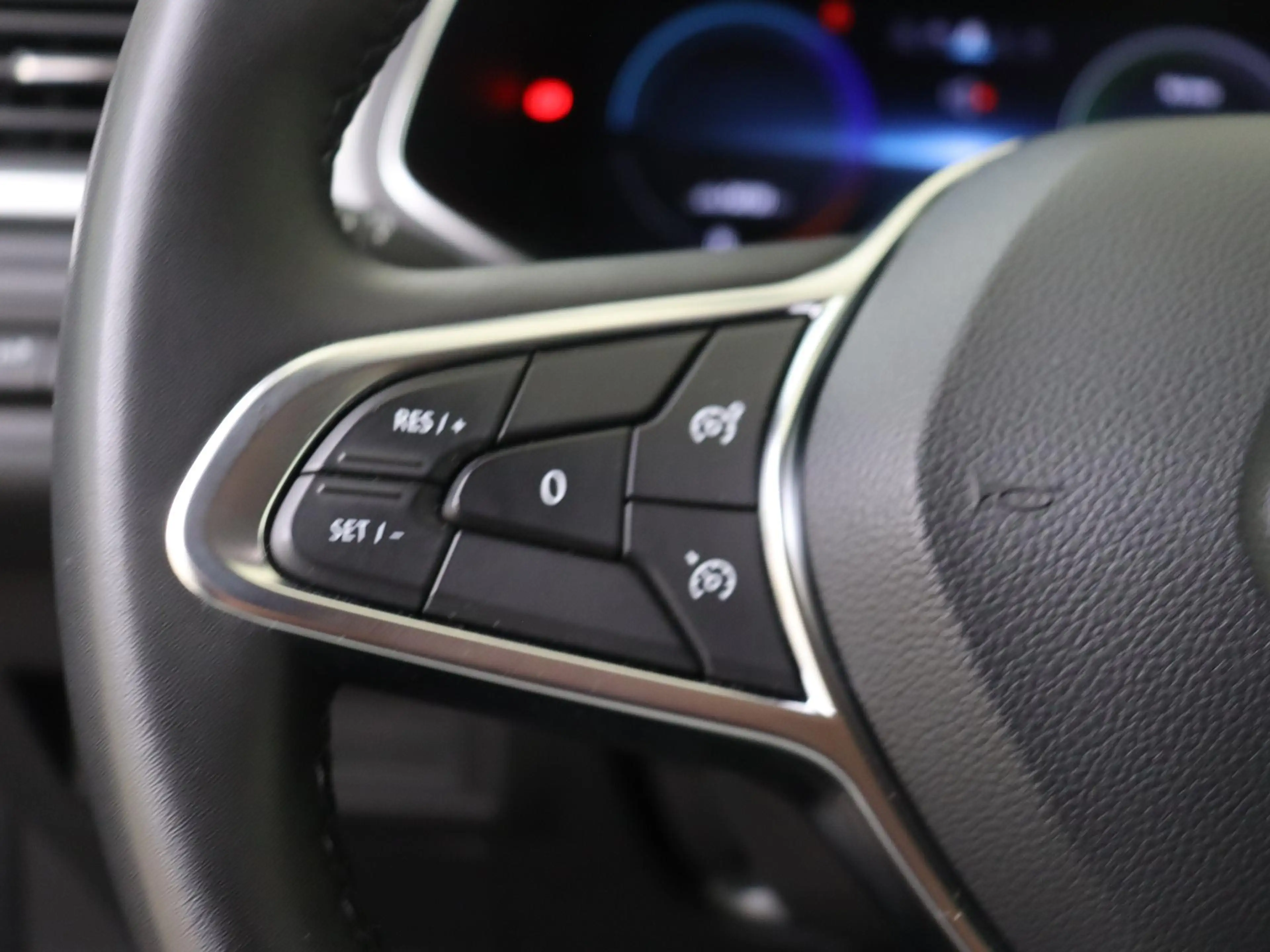 Renault Captur 1.6 E-Tech plug-in hybrid 160 techno — photo 12