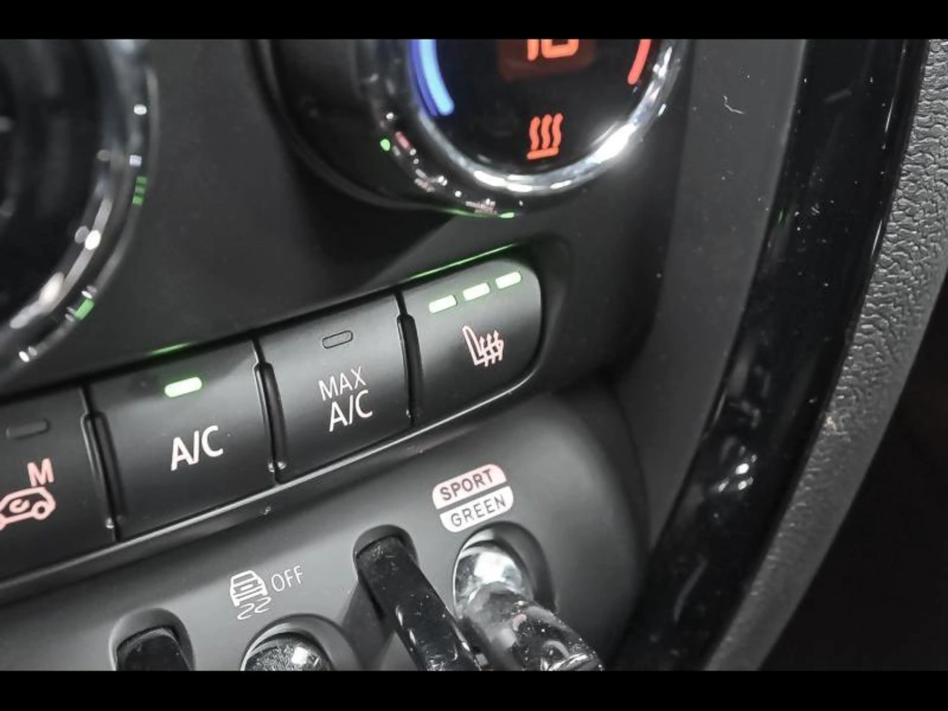 MINI Cooper Clubman Cooper Clubman — photo 13