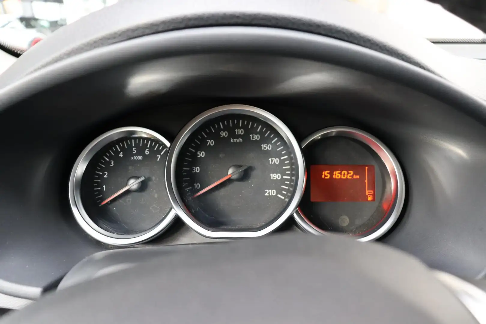 Dacia Sandero 1.5/ Tempomat/KAT/Metallic/Einparkhilfe Weiß - 2