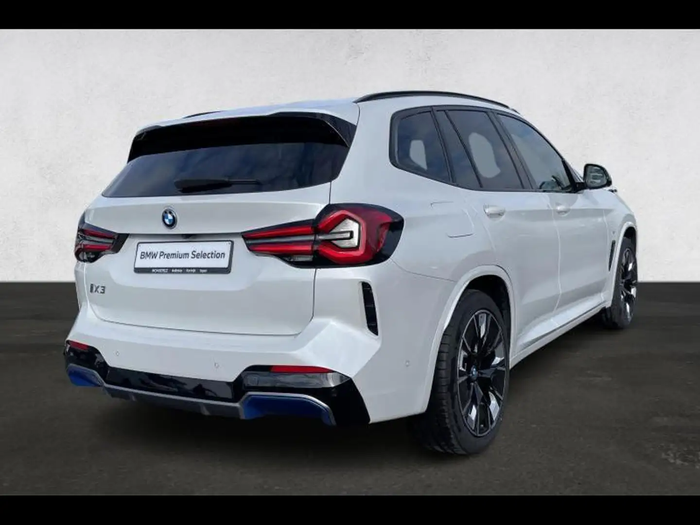 BMW iX3 M-Sport bijela - 2