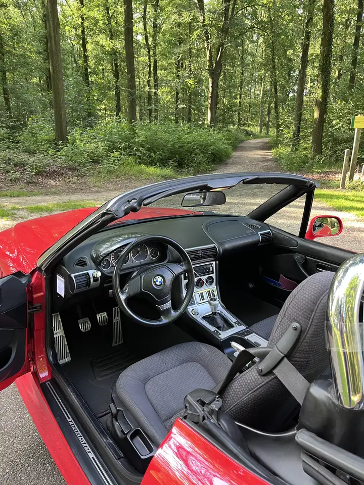 BMW Z3 1.9 Hellrot 1997 140PK - Zeer goed onderhouden, foto 4