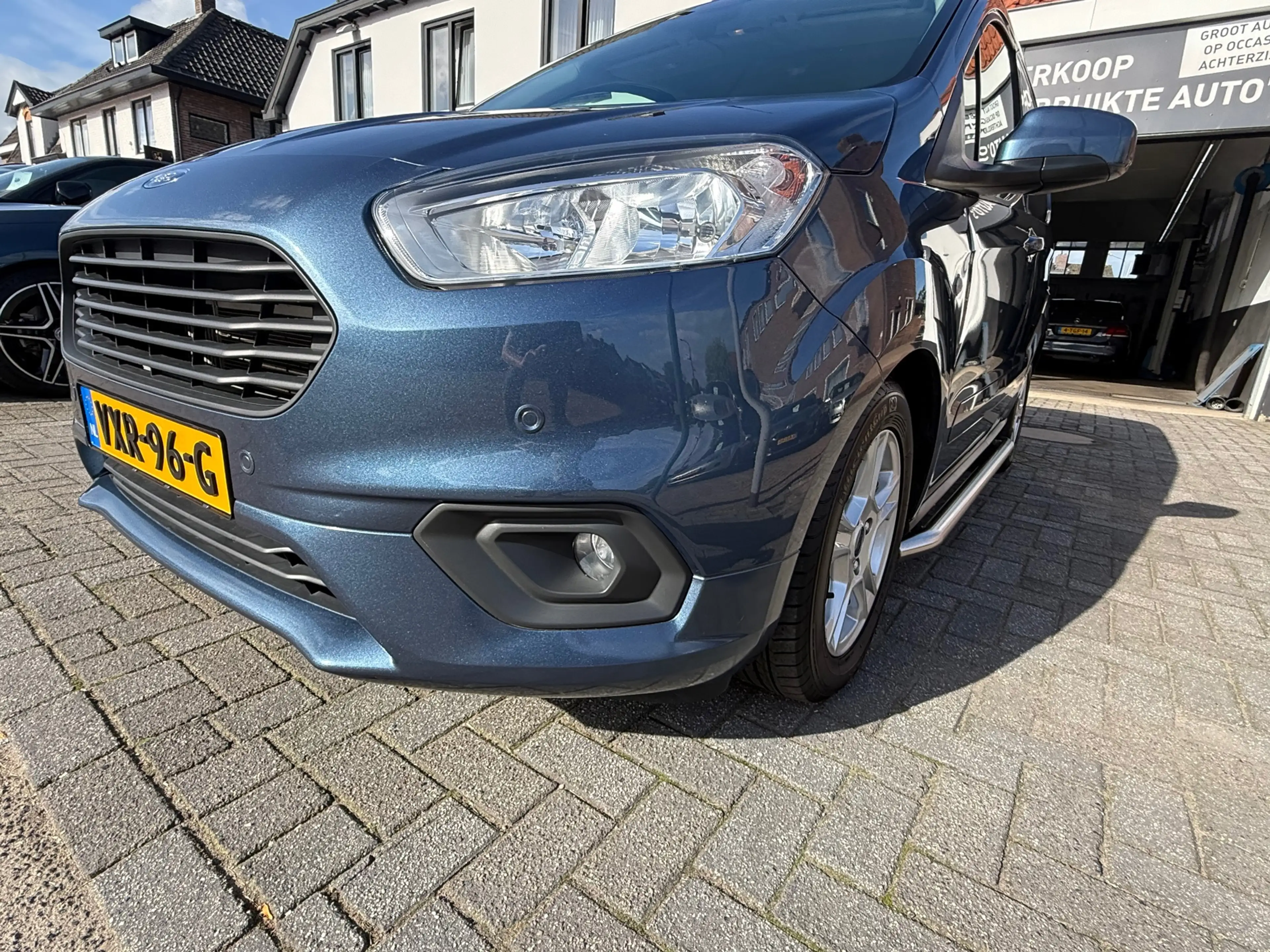 Ford Transit Courier 1.0 Limited EcoBoost S&S, Apple Carplay/Android,Na — photo 11