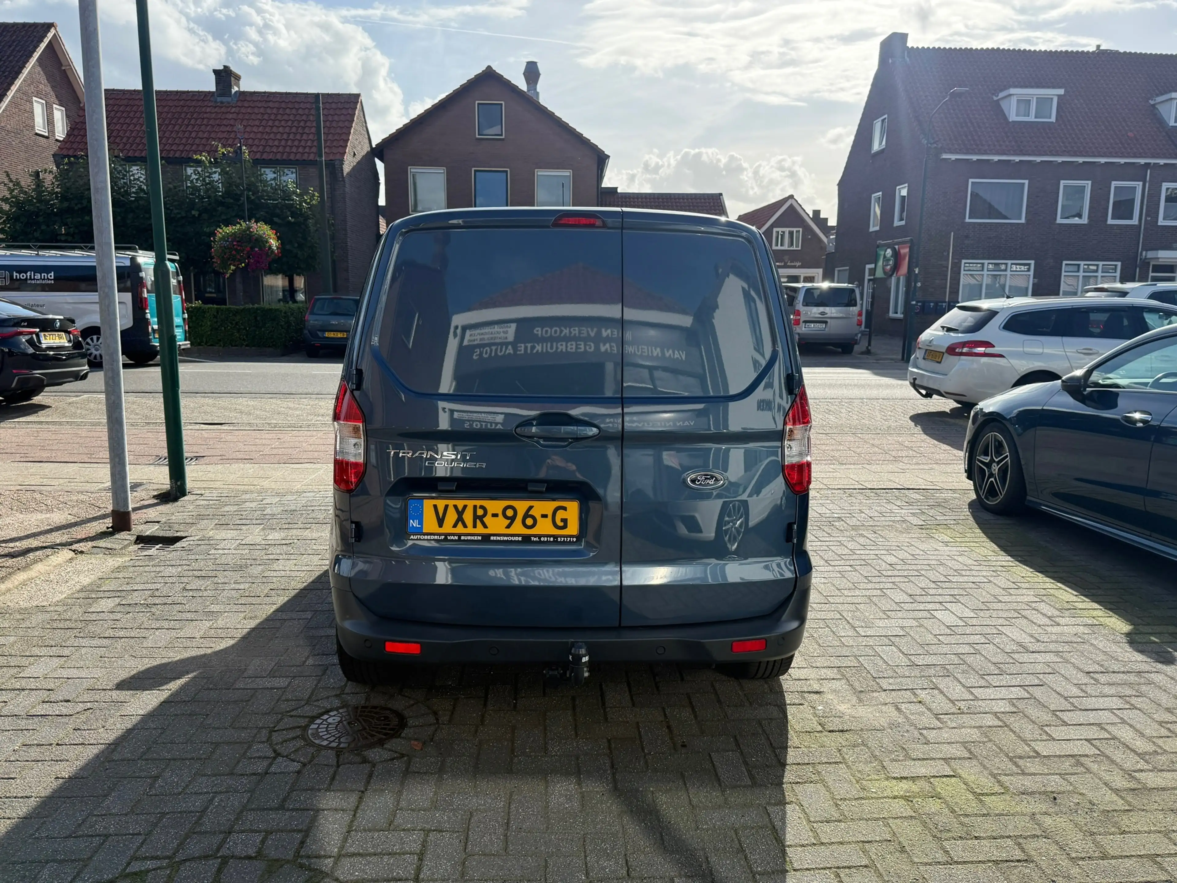 Ford Transit Courier 1.0 Limited EcoBoost S&S, Apple Carplay/Android,Na — photo 6