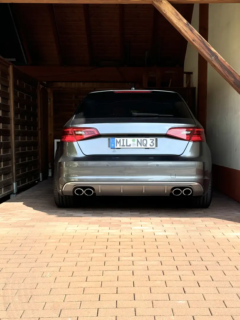 Audi S3 2.0 TFSI quattro Grau - 2