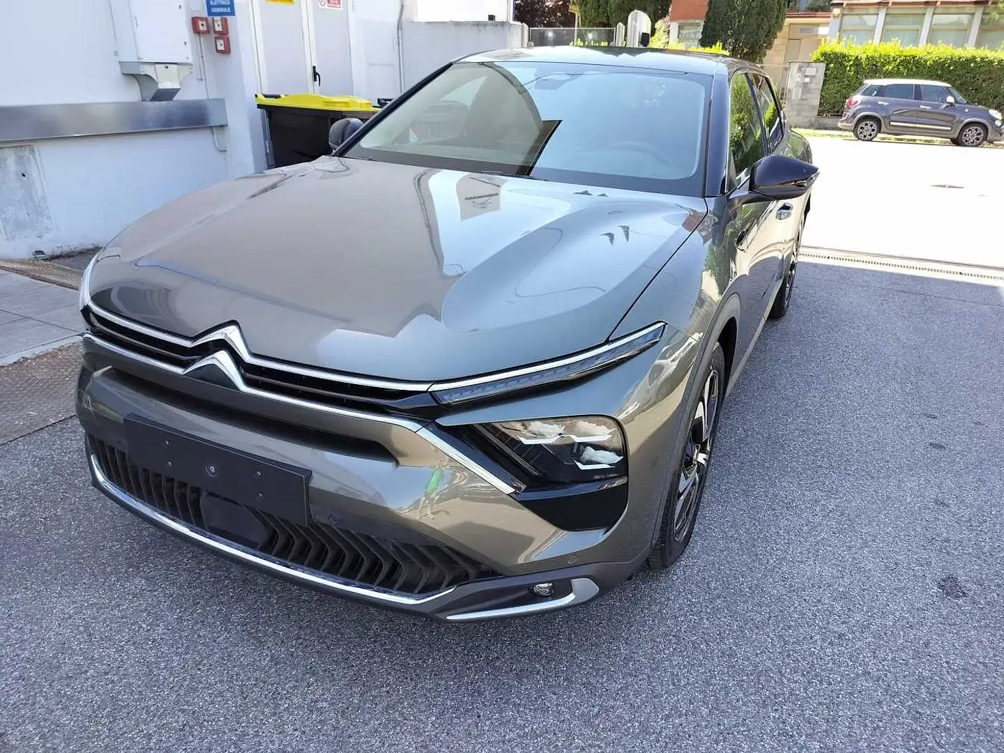 Citroen C5 X X Hybrid 225 E-EAT8 Shine Gri - 2