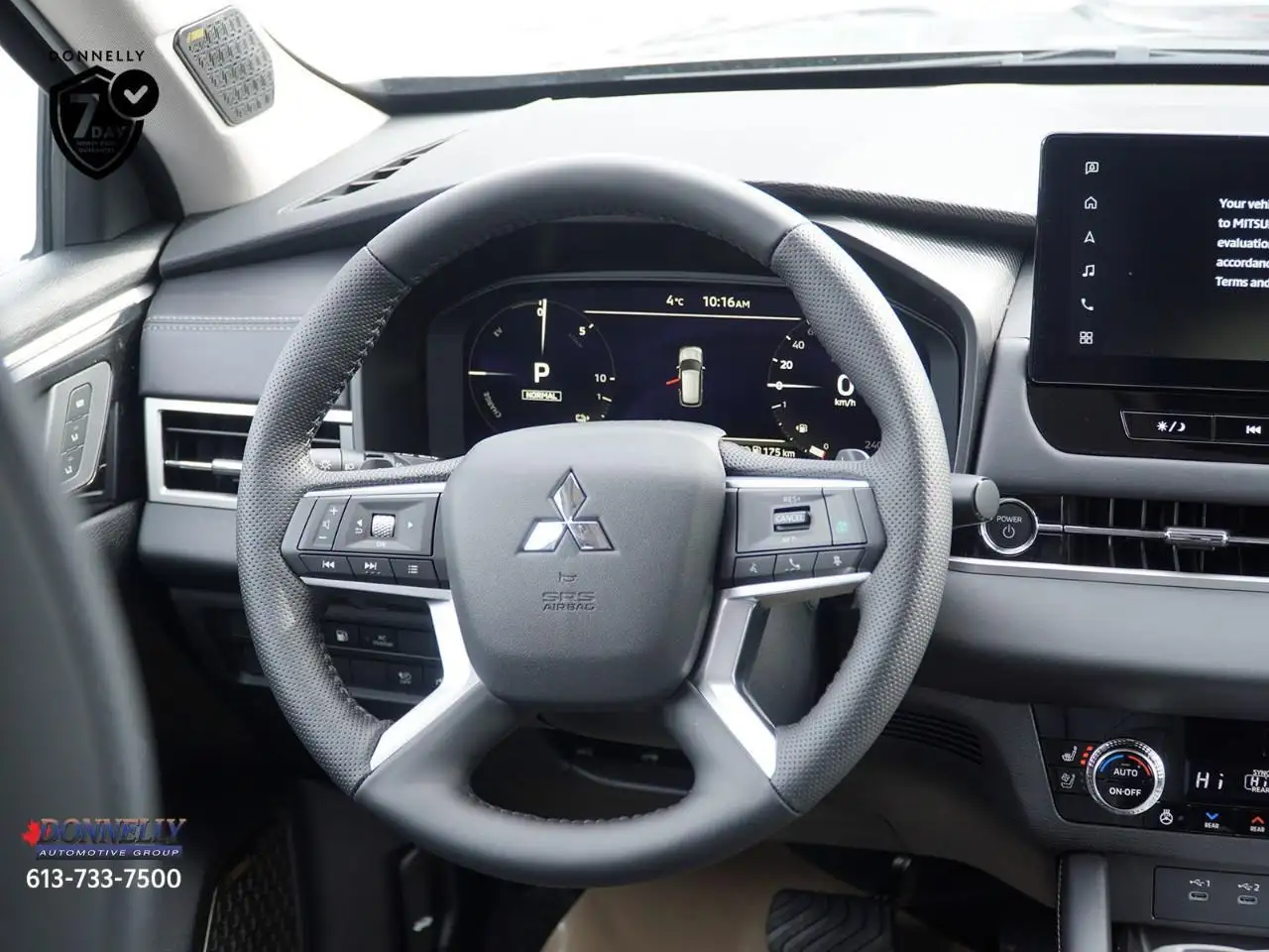 Mitsubishi Outlander снимка Mitsubishi Outlander