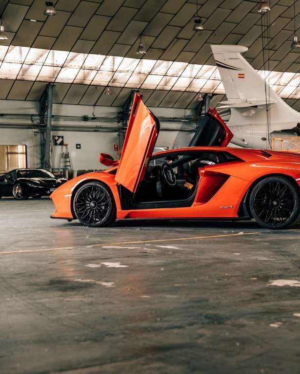 Lamborghini Aventador LP740-4 S - foto 1