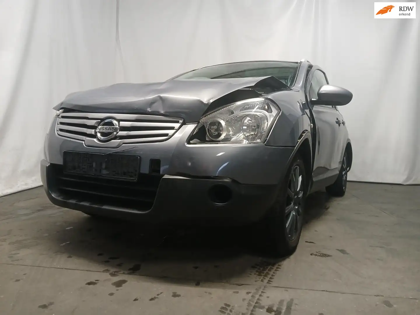 Nissan Qashqai+2 2.0 Connect Edition - Front Schade - Koelvloeistof Bleu - 1