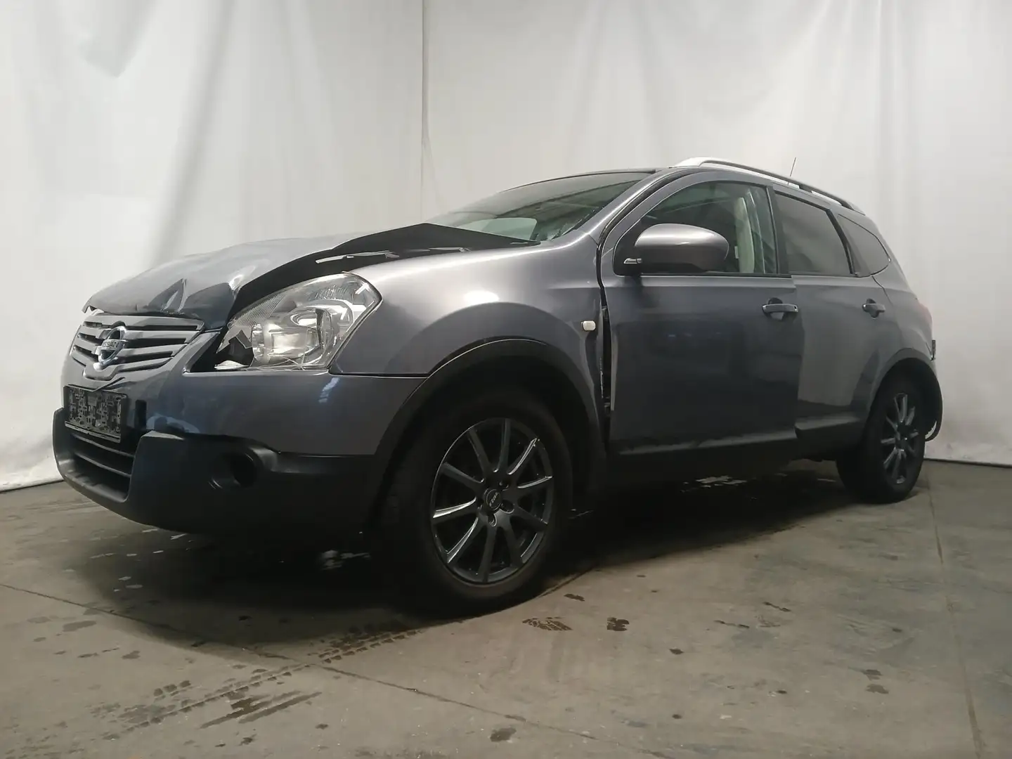 Nissan Qashqai+2 2.0 Connect Edition - Front Schade - Koelvloeistof Bleu - 2