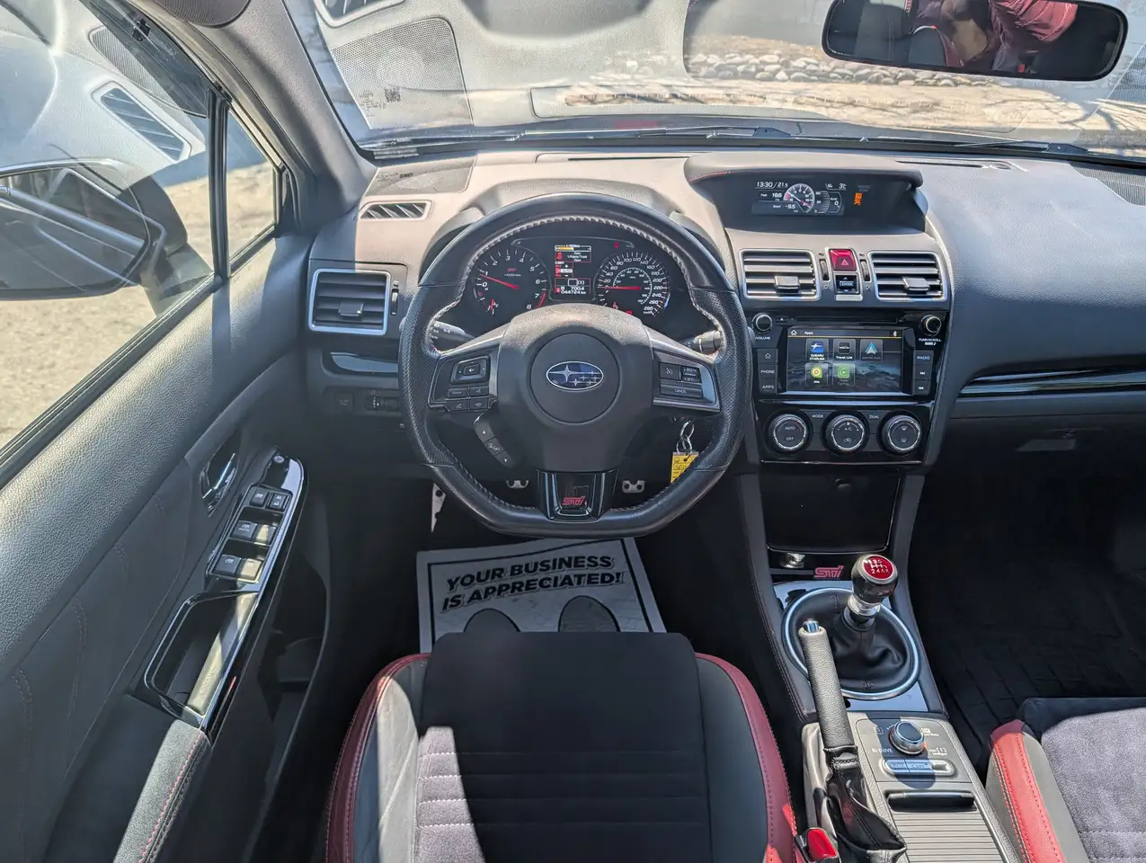 Subaru WRX снимка Subaru WRX