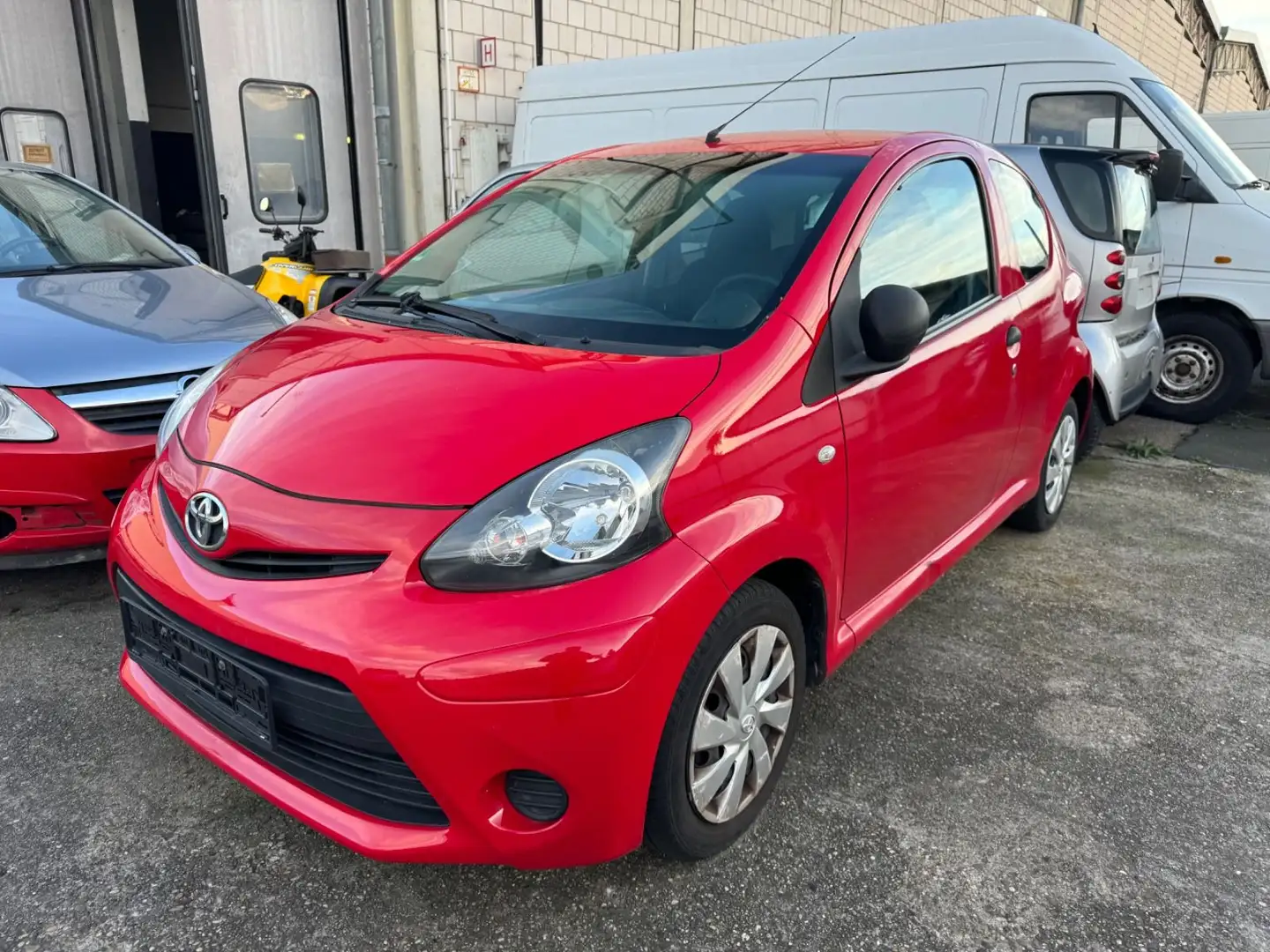 Toyota Aygo AYGO Tüv/Au Neu Roşu - 2