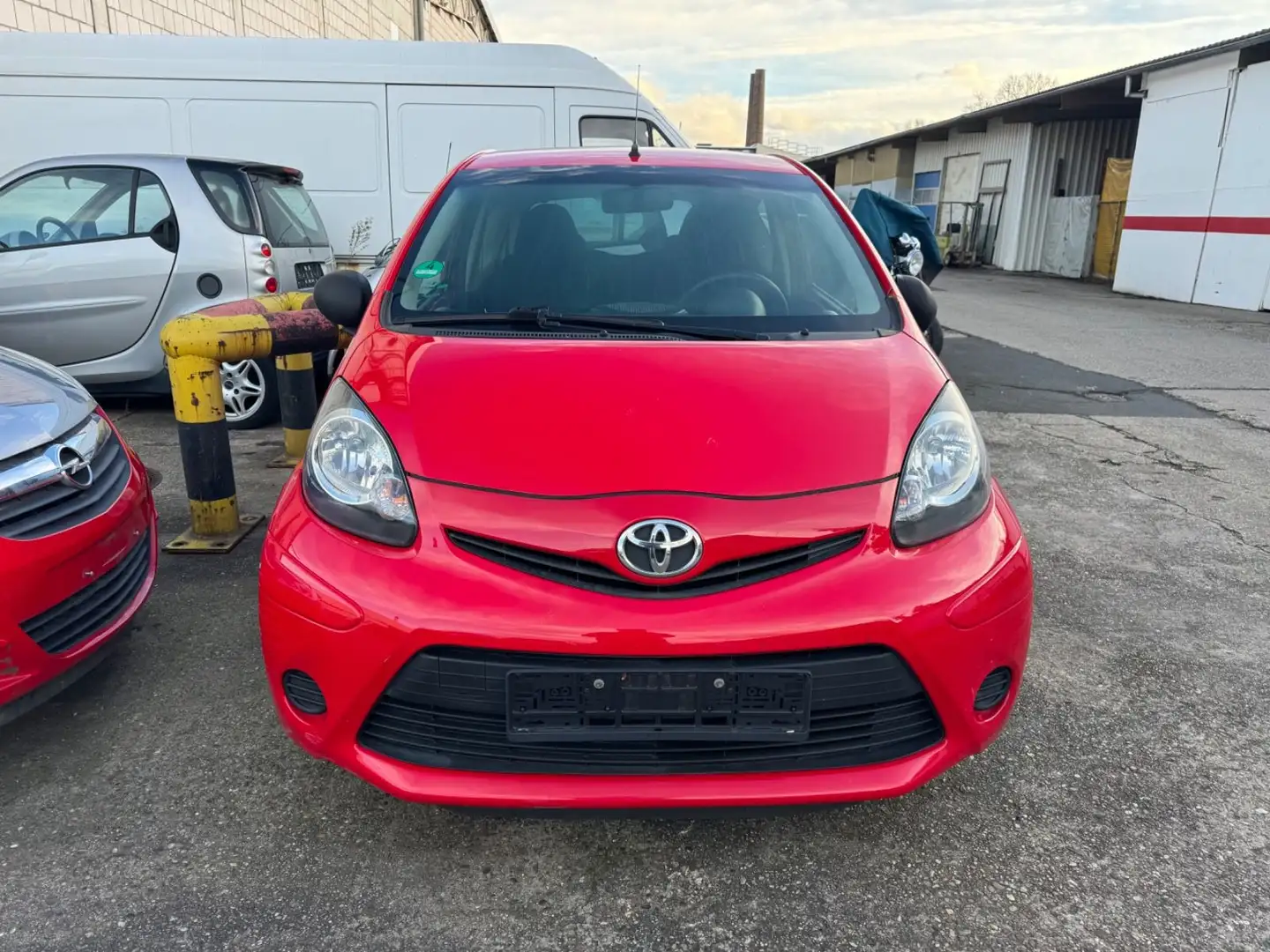 Toyota Aygo AYGO Tüv/Au Neu Roşu - 1
