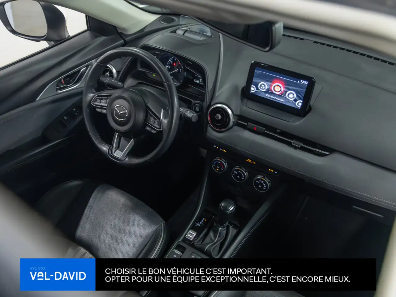 Mazda CX-3 photo Mazda CX-3