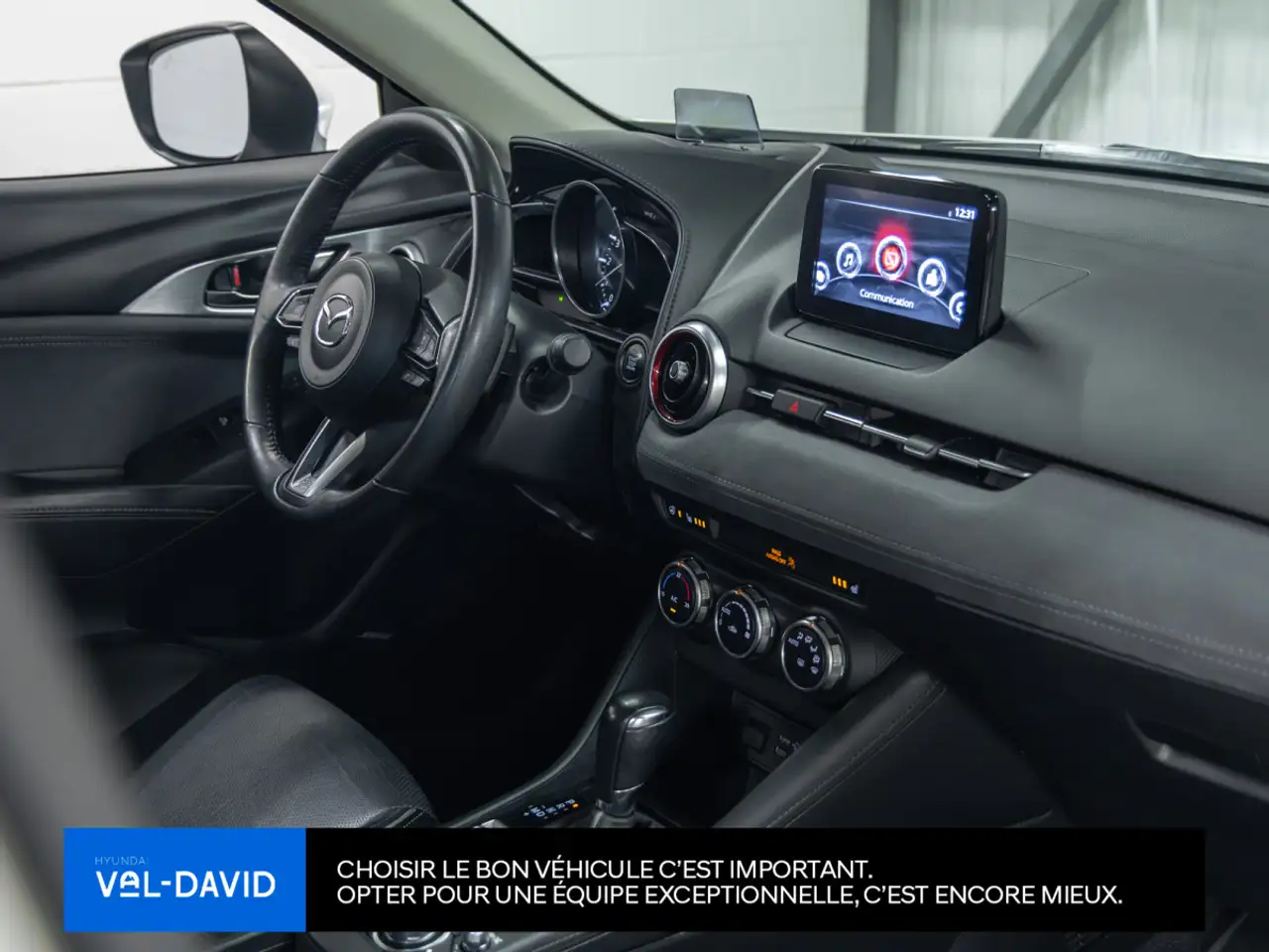 Mazda CX-3 photo Mazda CX-3