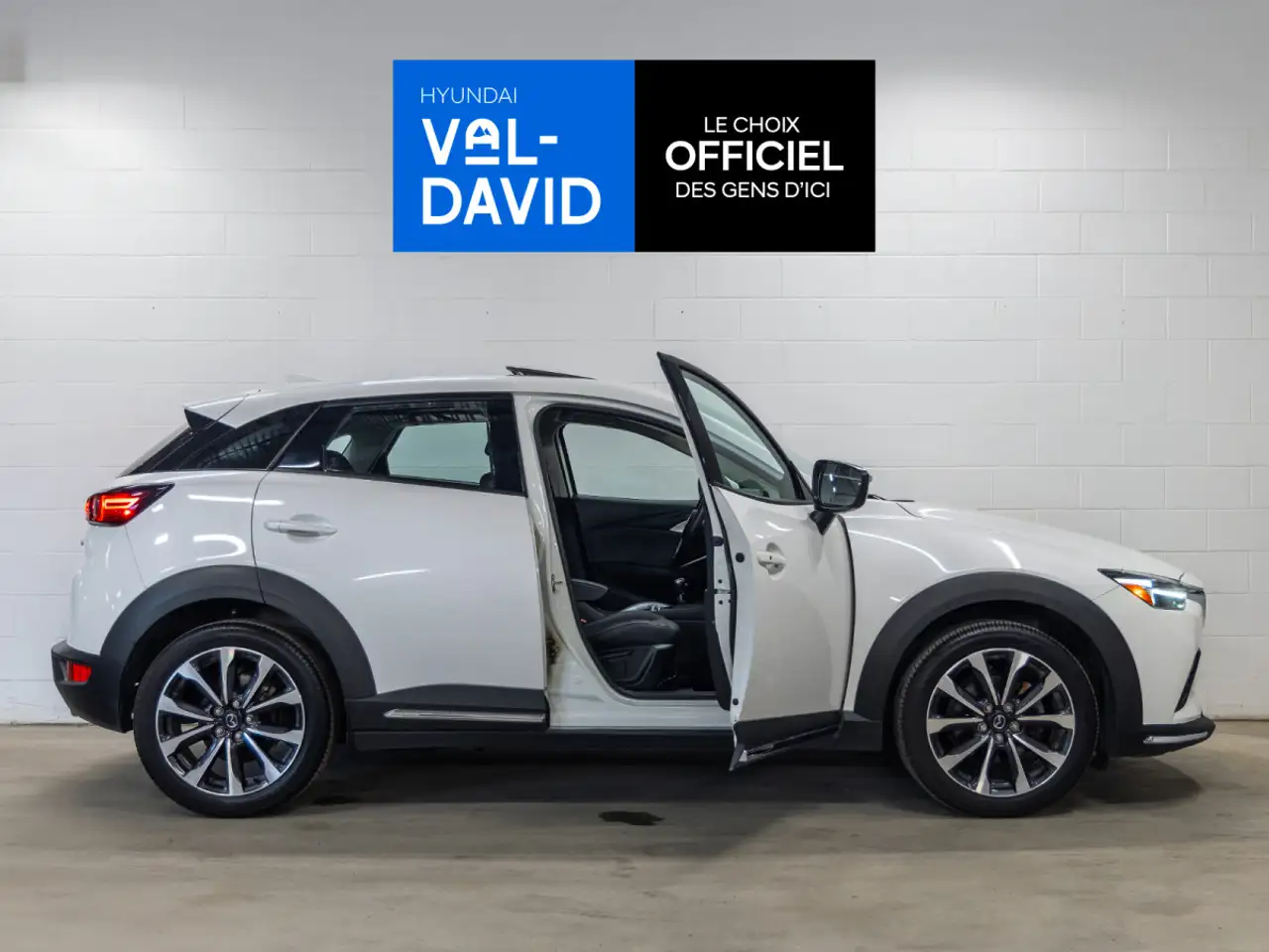 Mazda CX-3 photo Mazda CX-3