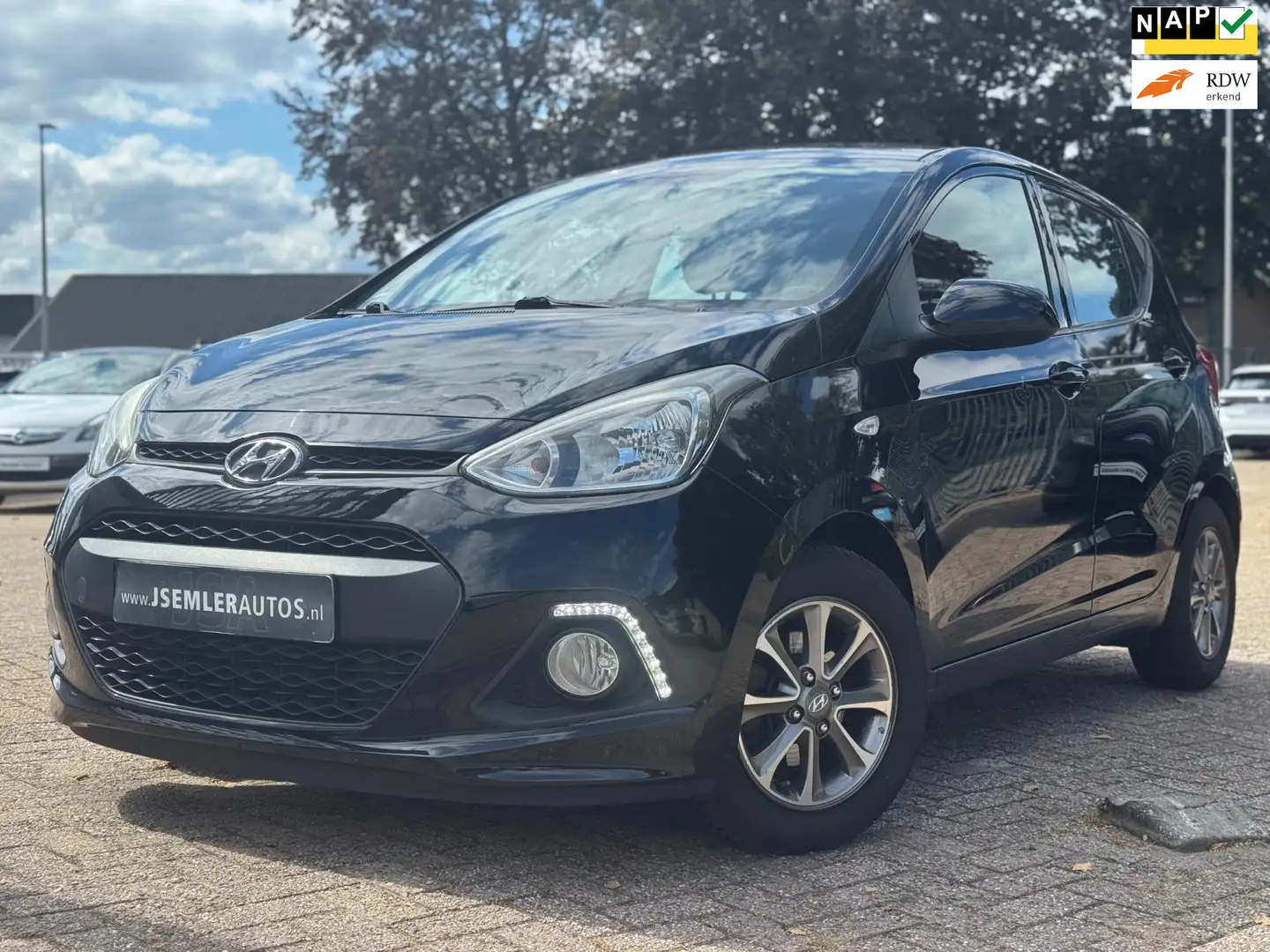 Hyundai i10 1.0i FIFA World Cup AIRCO STUUR/STOELVERW. APK 04- Zwart - 1