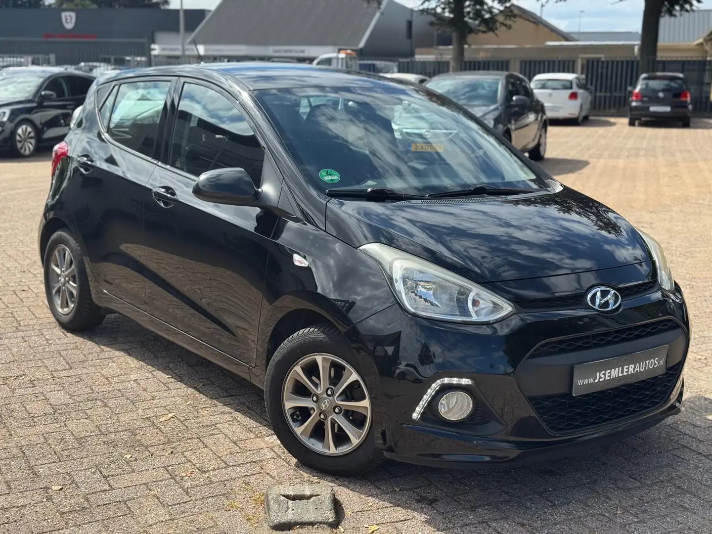 Hyundai i10 1.0i FIFA World Cup AIRCO STUUR/STOELVERW. APK 04- Zwart - 2