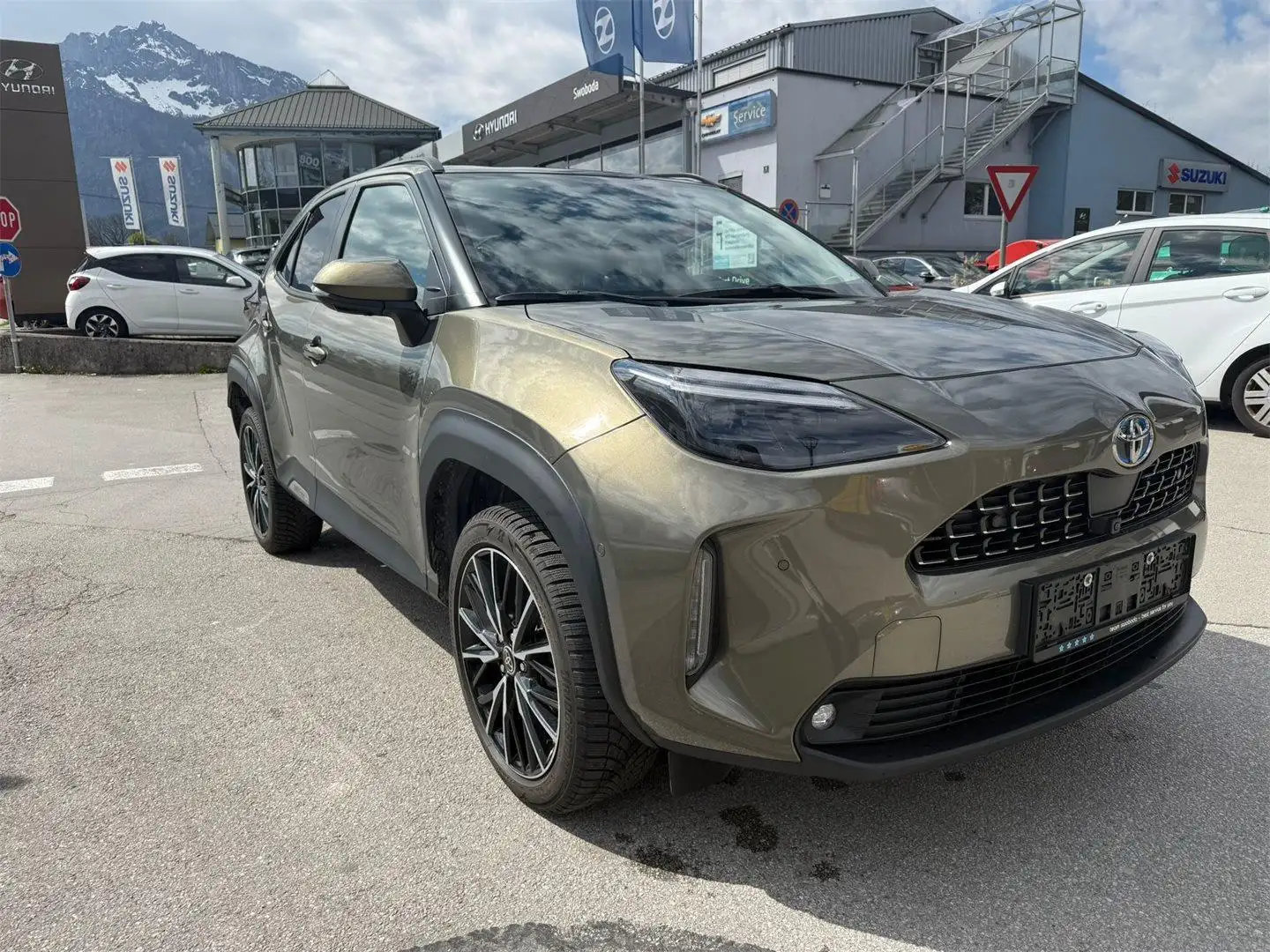 Toyota Yaris Cross 1,5l Hybrid, 4x2, Elegant Grün - 2