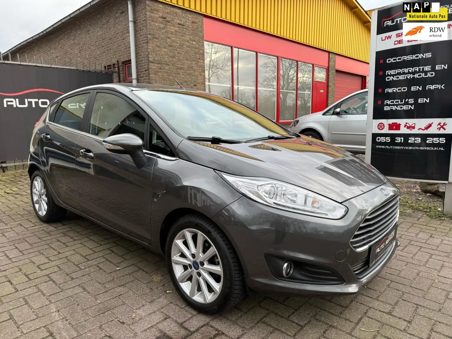 Ford Fiesta 1.0 EcoBoost Titanium 5 Deurs|Airco|Pdc|LMV|Apk|Be Grau - 1