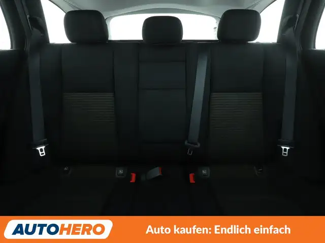 Mercedes-Benz E-Class view 15