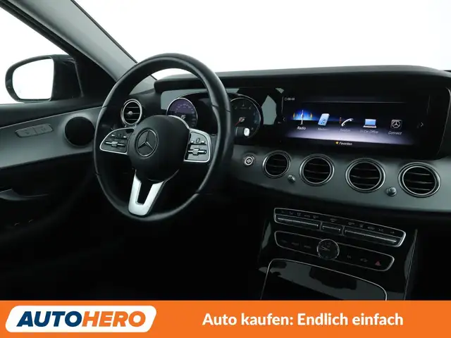 Mercedes-Benz E-Class view 13