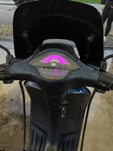 Vespa Sprint 50 - foto 6