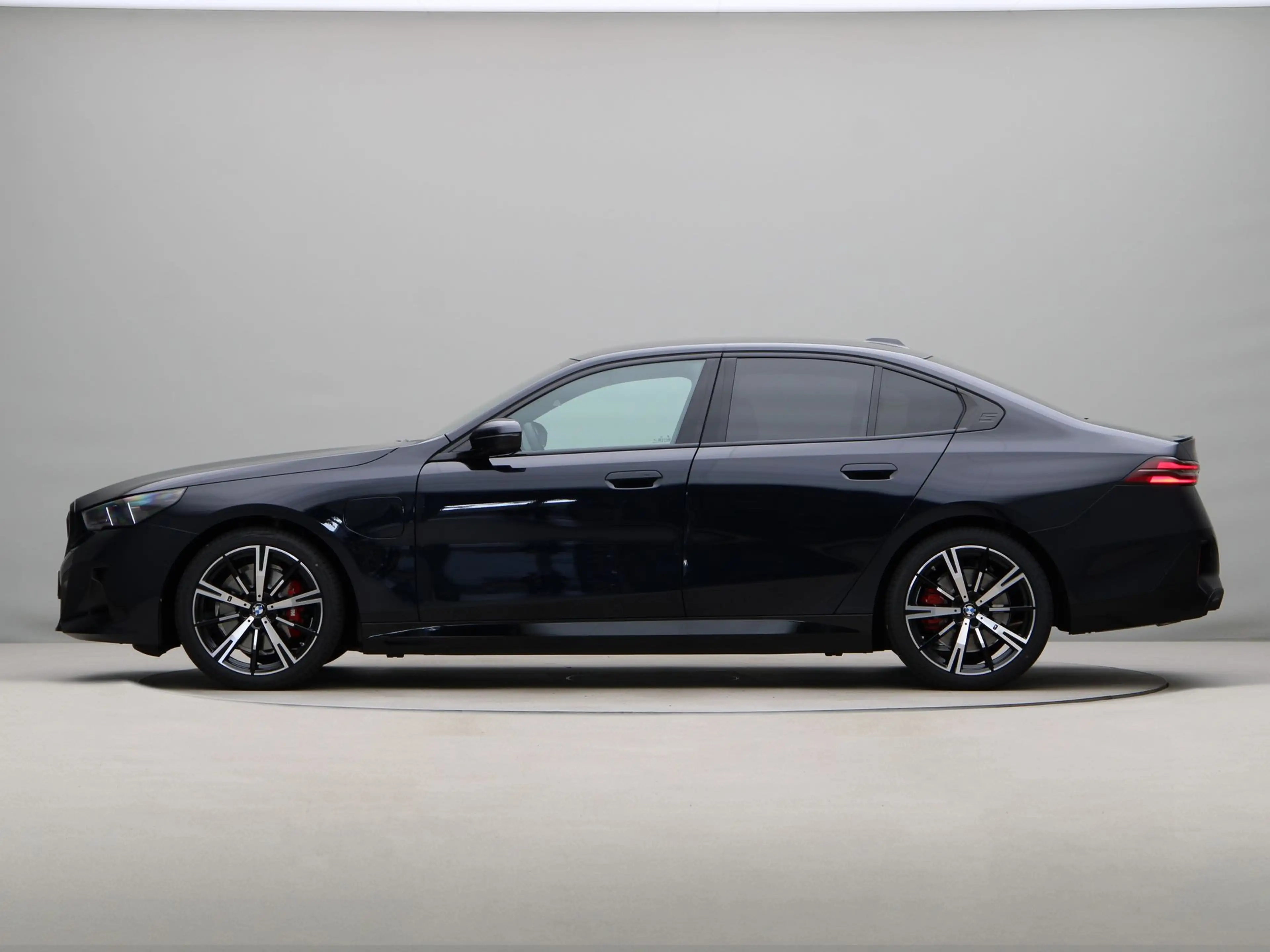 BMW 530 5 Serie Sedan 530e M Sport Pro | Harman Kardon aud — photo 8