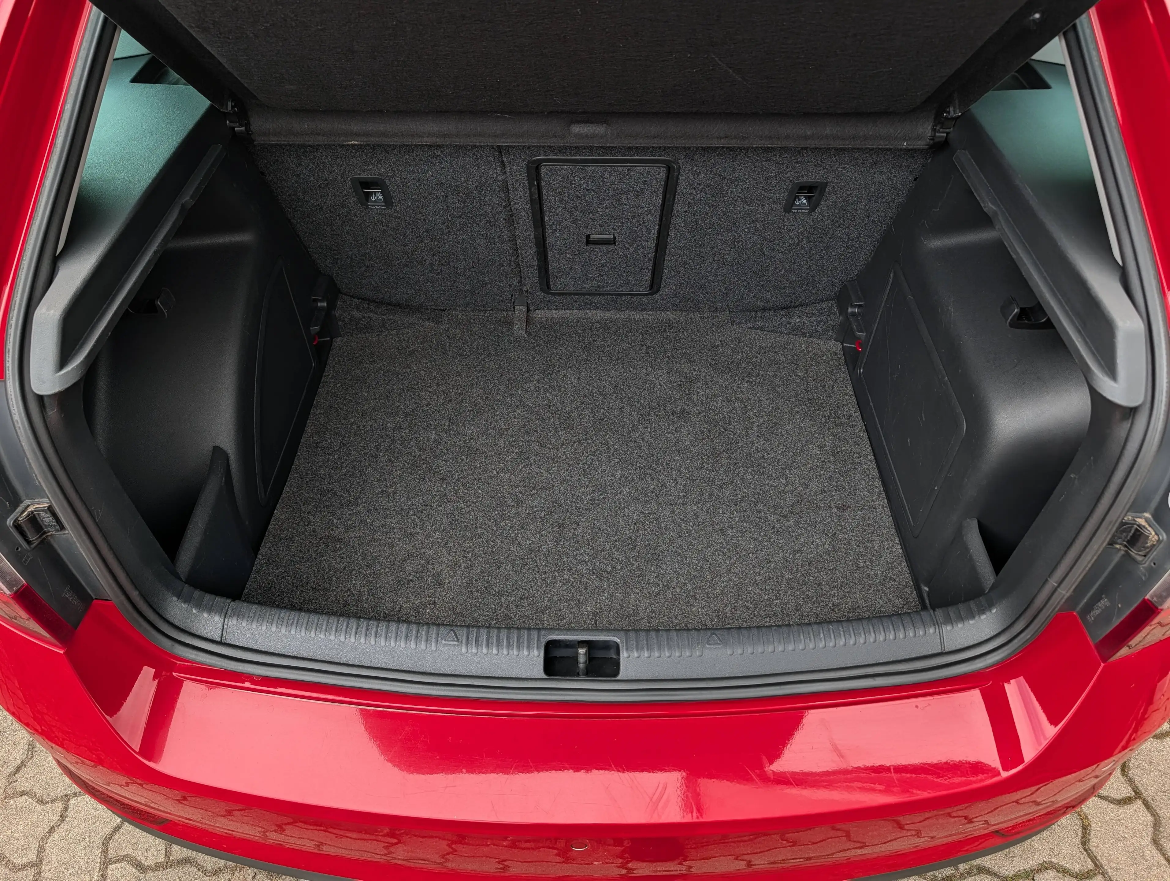 Skoda Rapid/Spaceback Elegance | Tempomat | Klimaautomatik | Leder-/Multifunktionslenkrad | Panoramadach — photo 10
