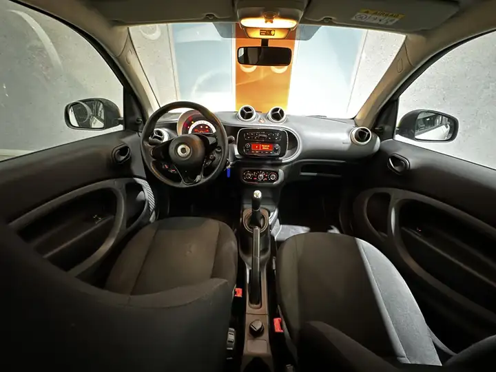smart Fortwo 2016, foto 11
