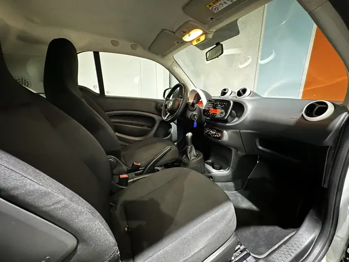 smart Fortwo 2016, foto 12