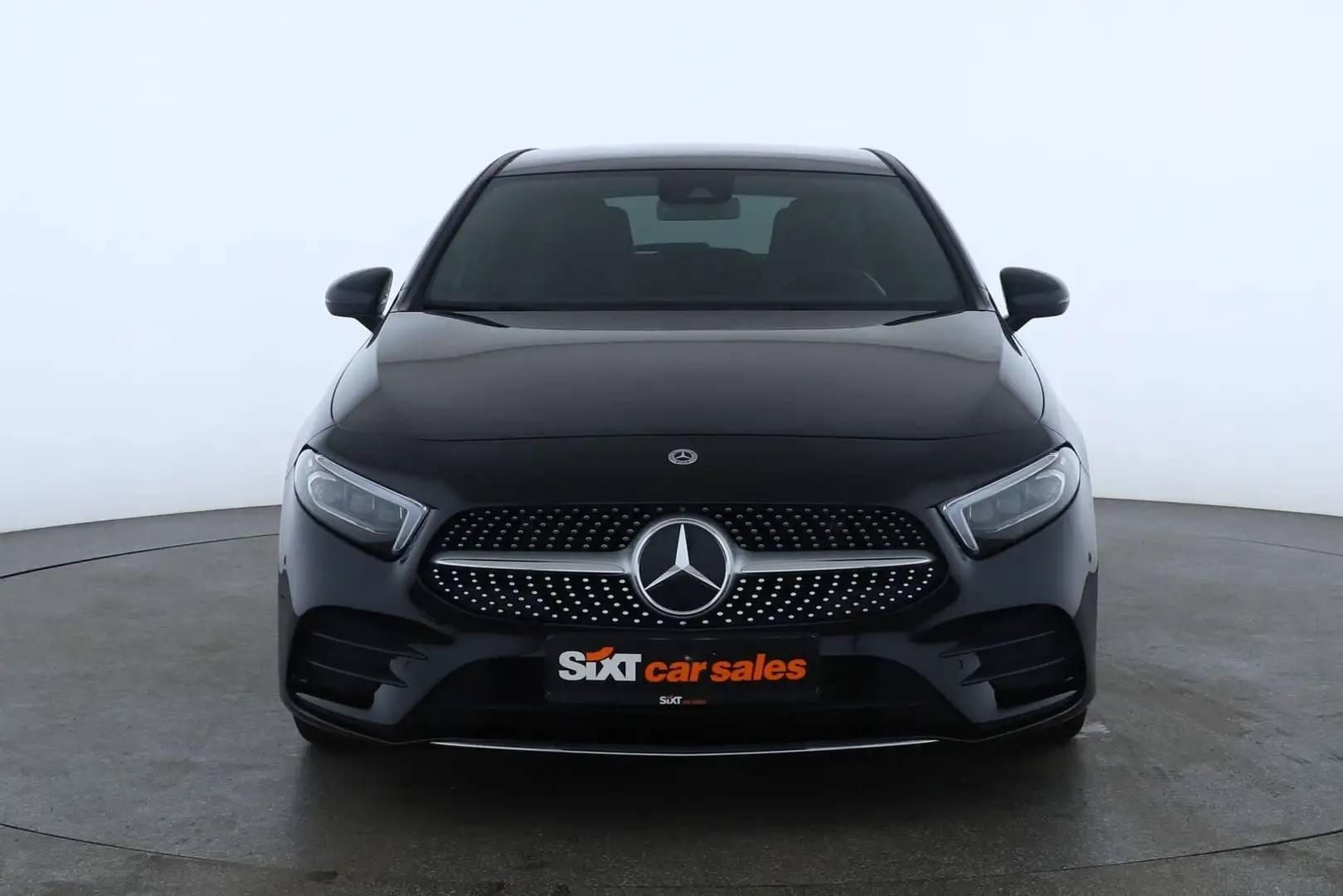 Mercedes-Benz A 250 AMG Line Nav|Multibeam|Pano|SHZ|PAs+Kam|19 Schwarz - 2