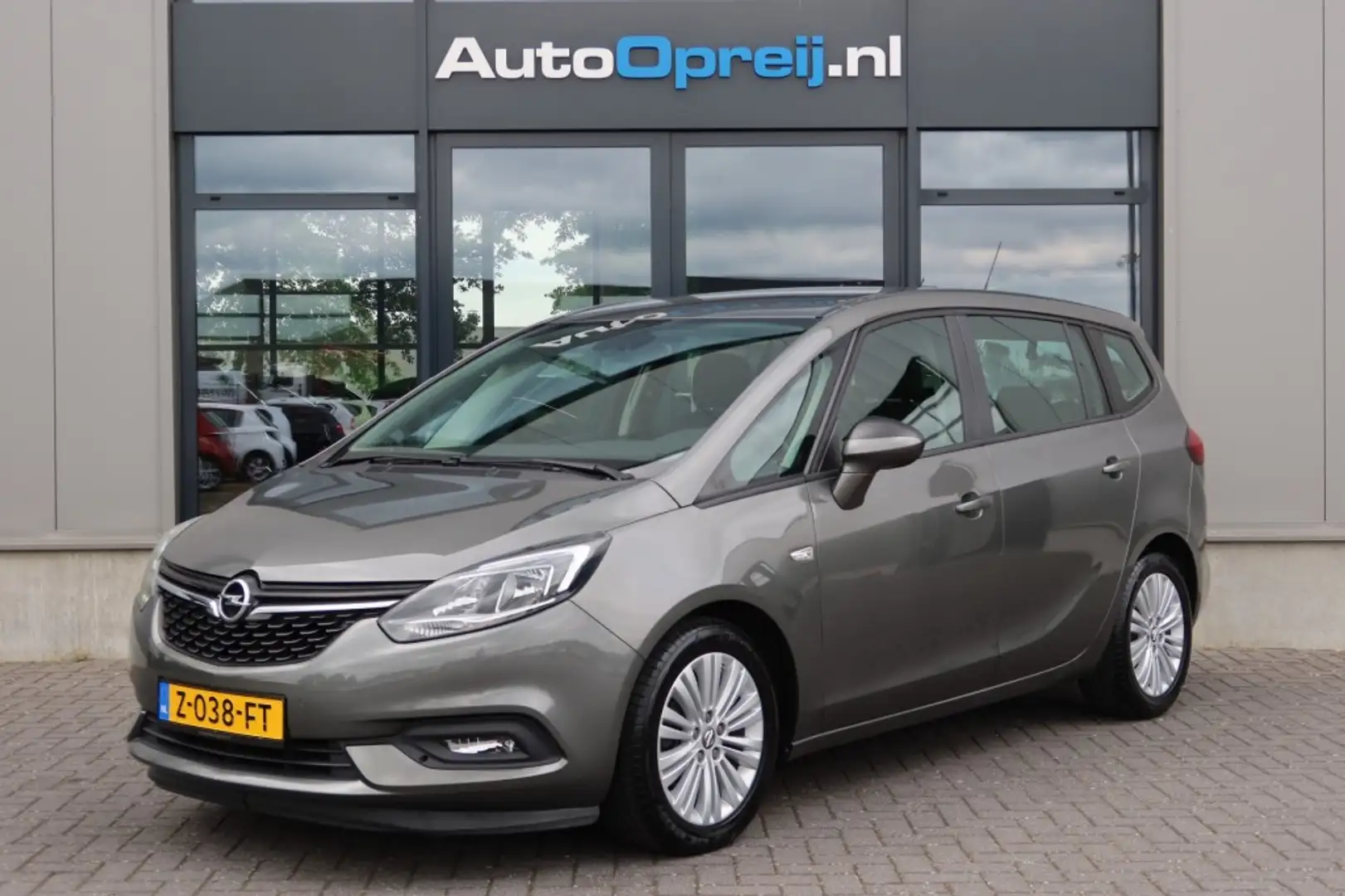 Opel Zafira Tourer 1.4 Turbo 140PK Business+ 7 Personen NAVI, Camera, Gris - 1