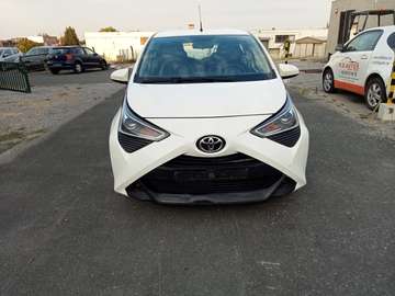 Aygo 1.0i VVT-i x-play II