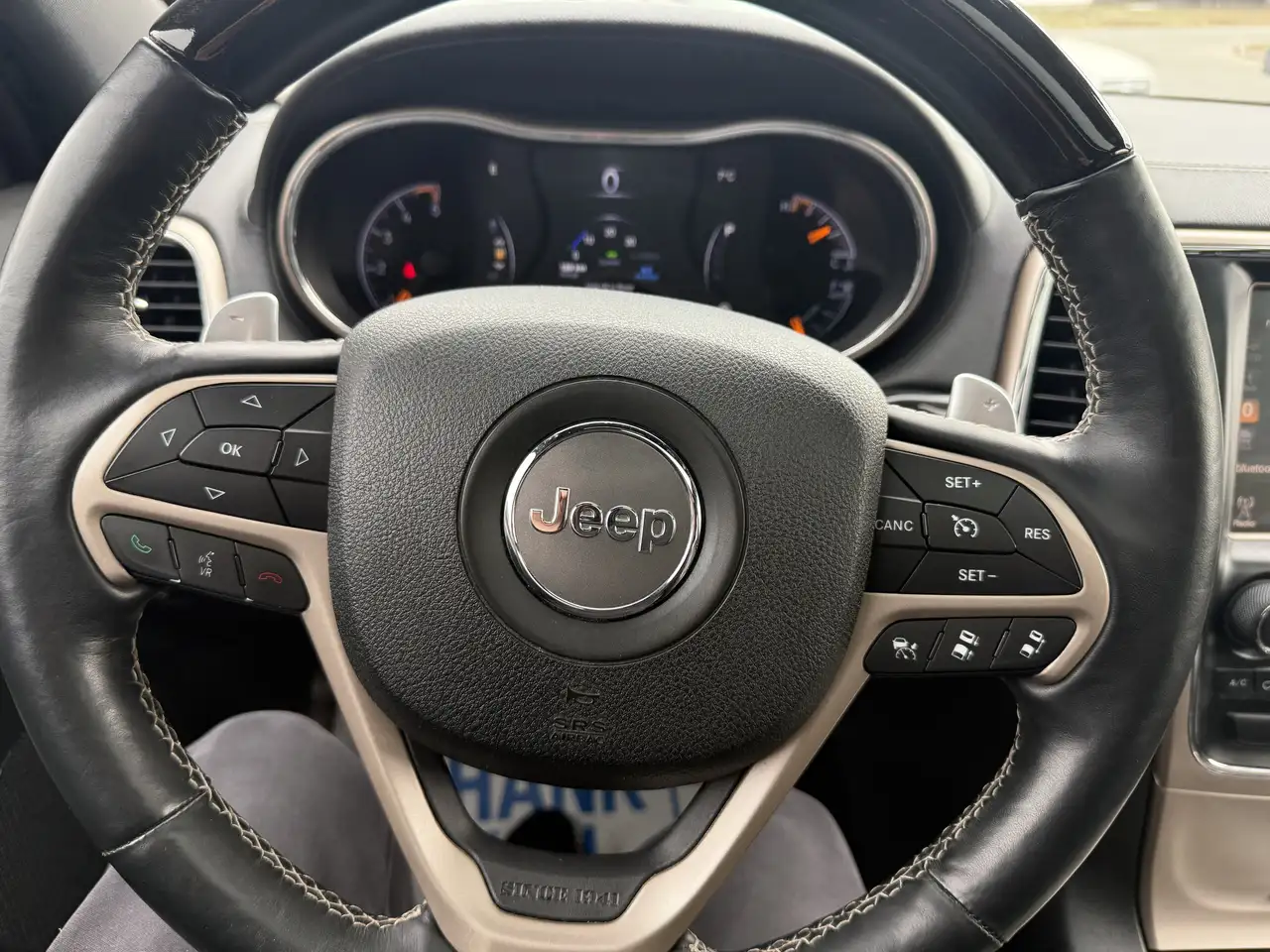 Jeep Grand Cherokee снимка Jeep Grand Cherokee