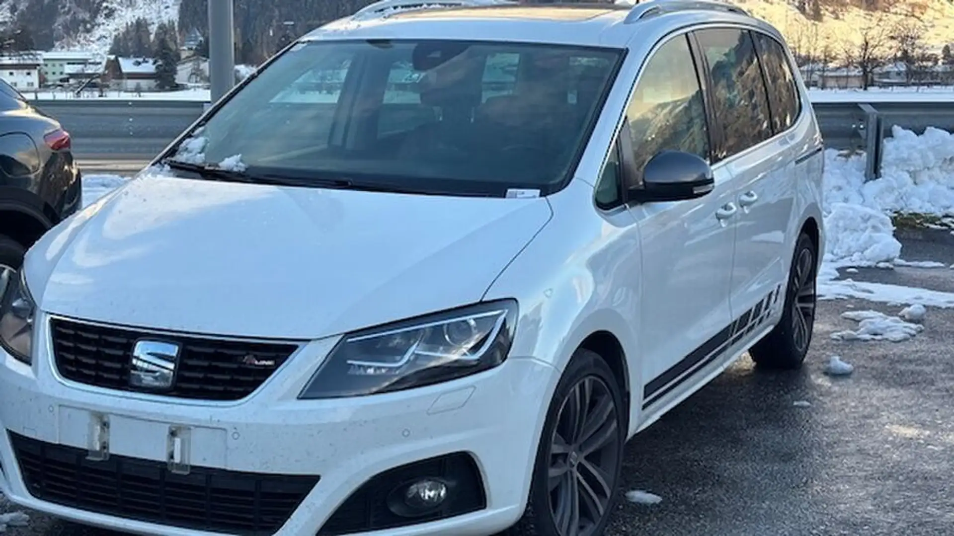 SEAT Alhambra FR Weiß - 1