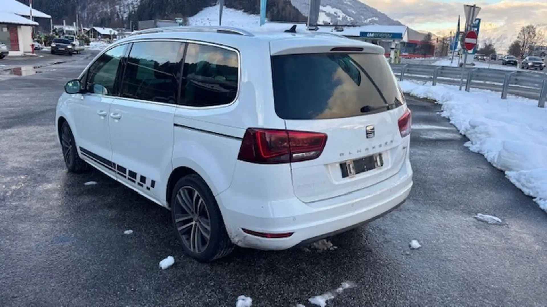 SEAT Alhambra FR Weiß - 2