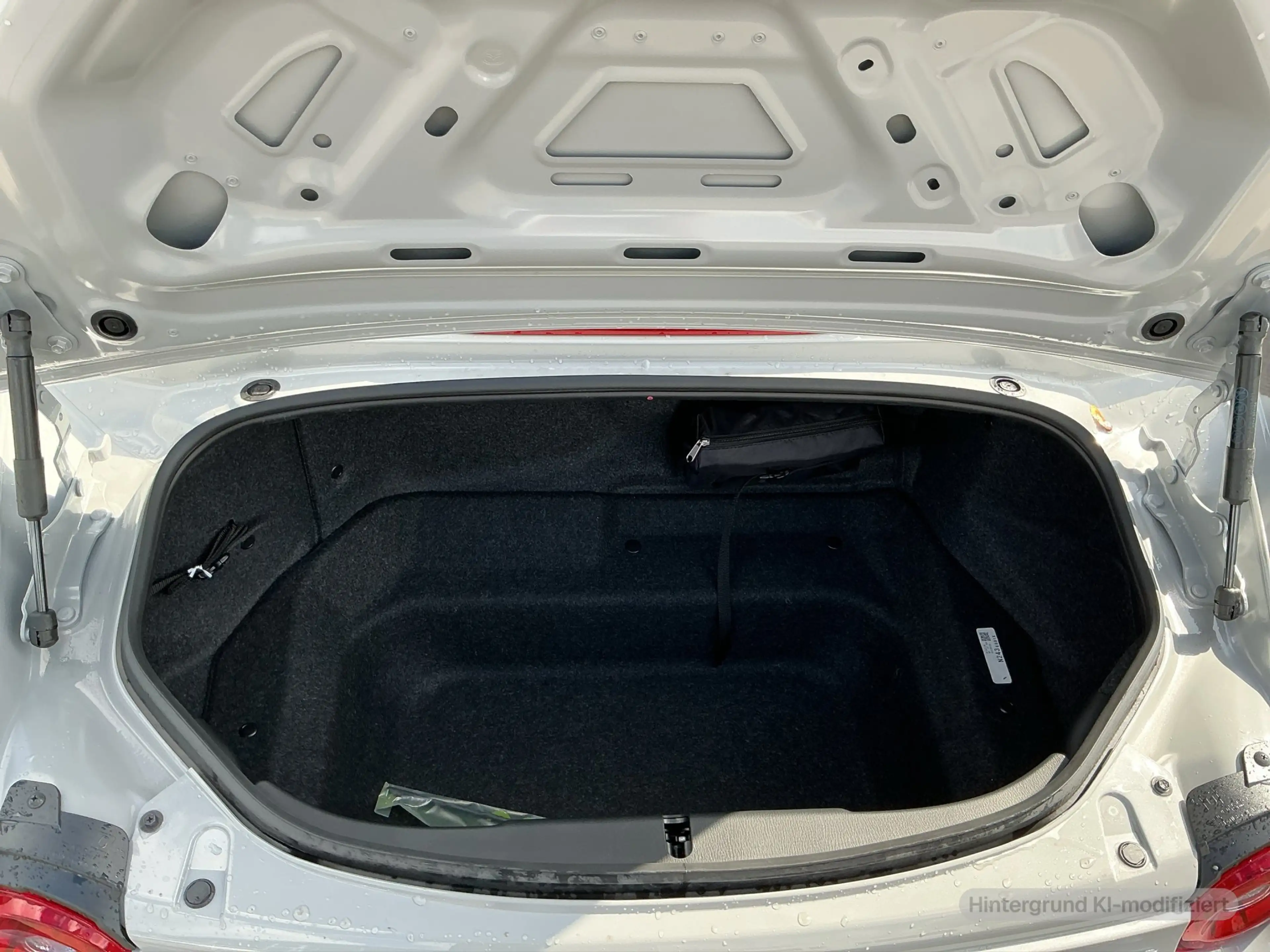 Mazda MX-5 G 136 PS 6MT RWD EXCLUSIVE — photo 10
