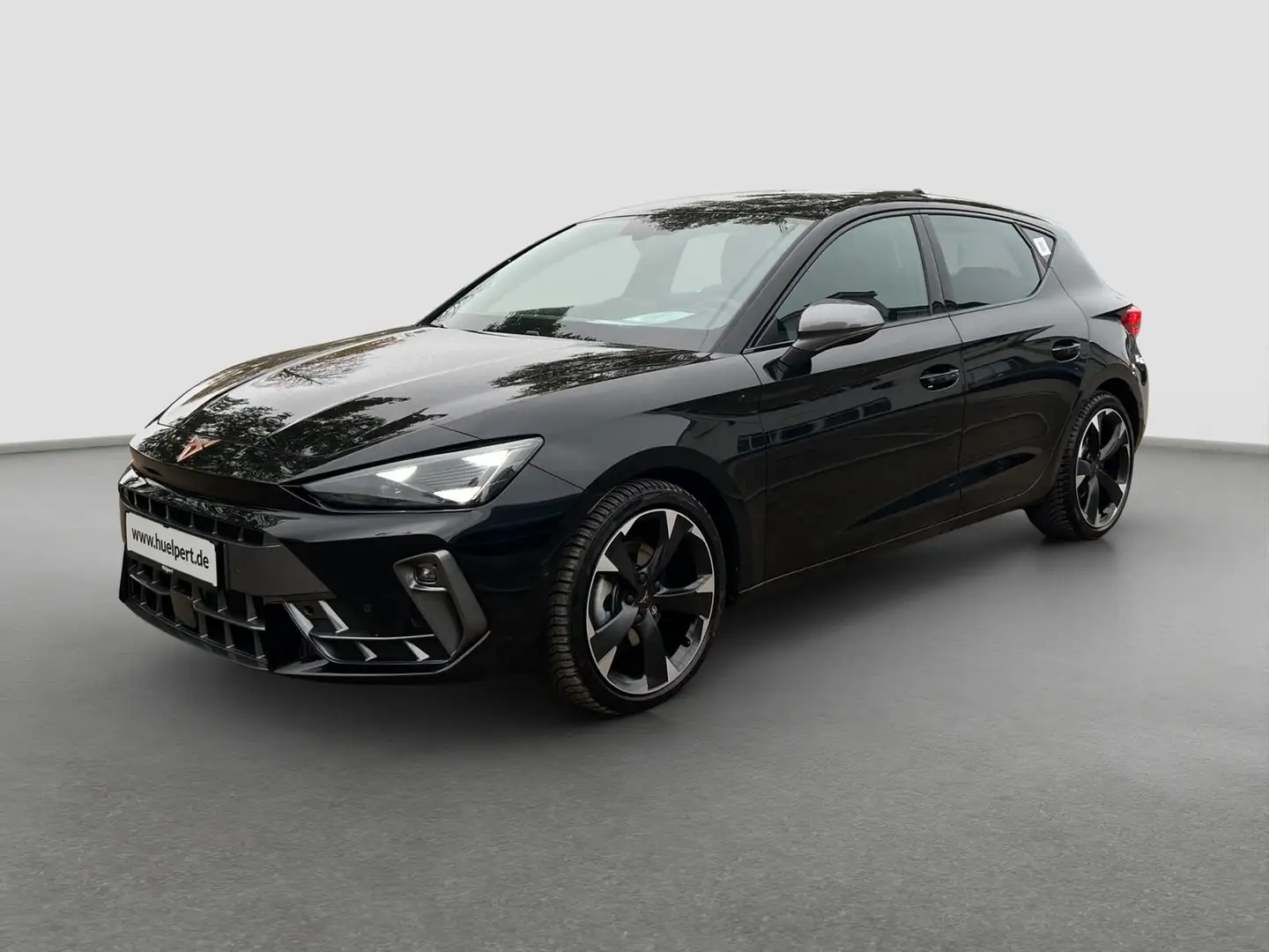 CUPRA Leon 2.0 FACELIFT CAM ACC LM18 NAVI CARPLAY Schwarz - 2