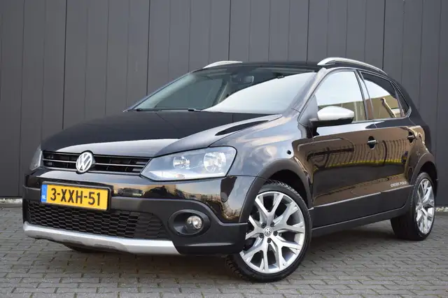 Volkswagen Polo Cross 1.2 TSi ECC | Telefonie | Sportstoelen | 17 Inch L