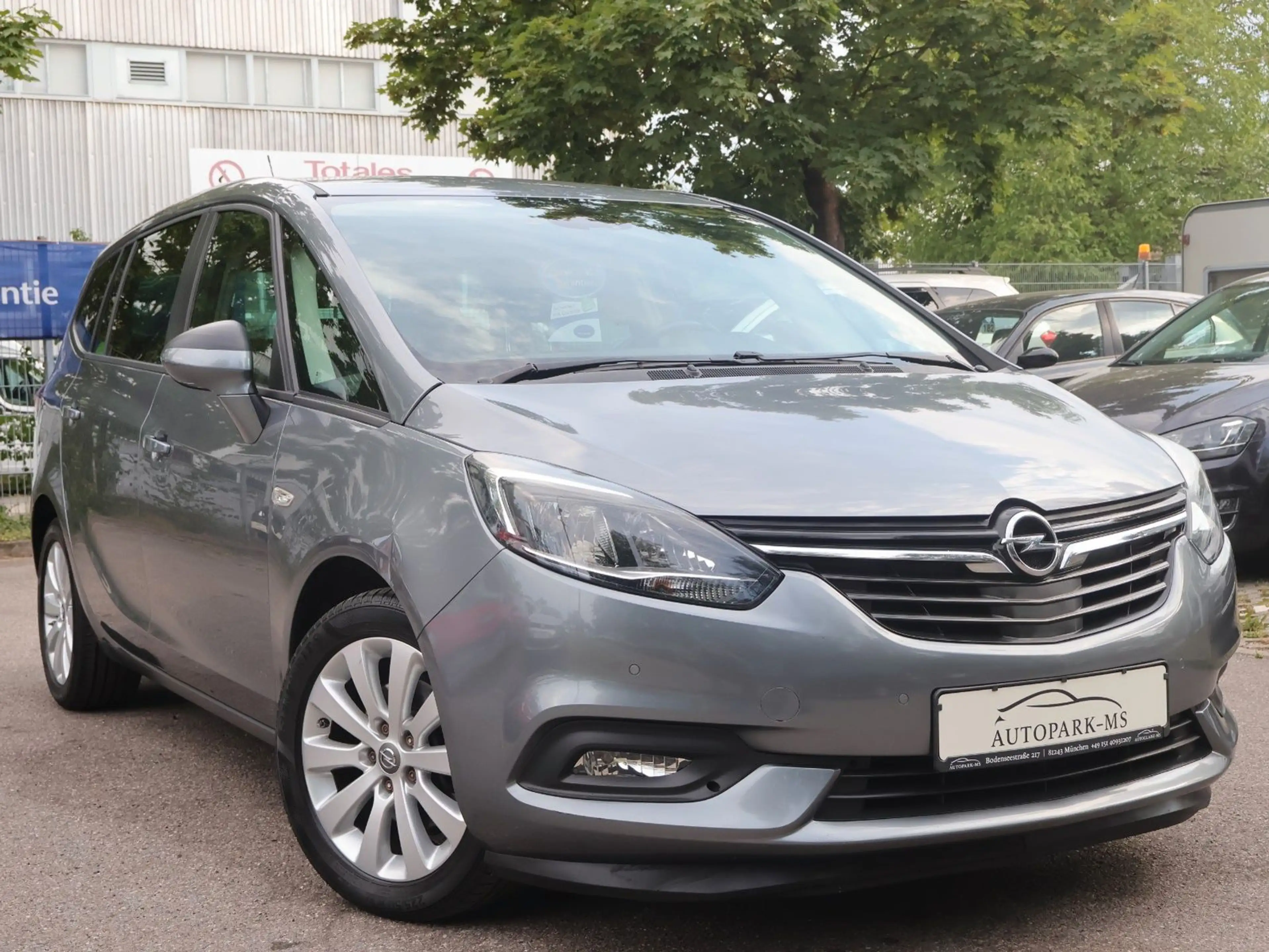Opel Zafira C 1.6 CDTI Edition 7Sitze-Navi-LED-Kamera — photo 3