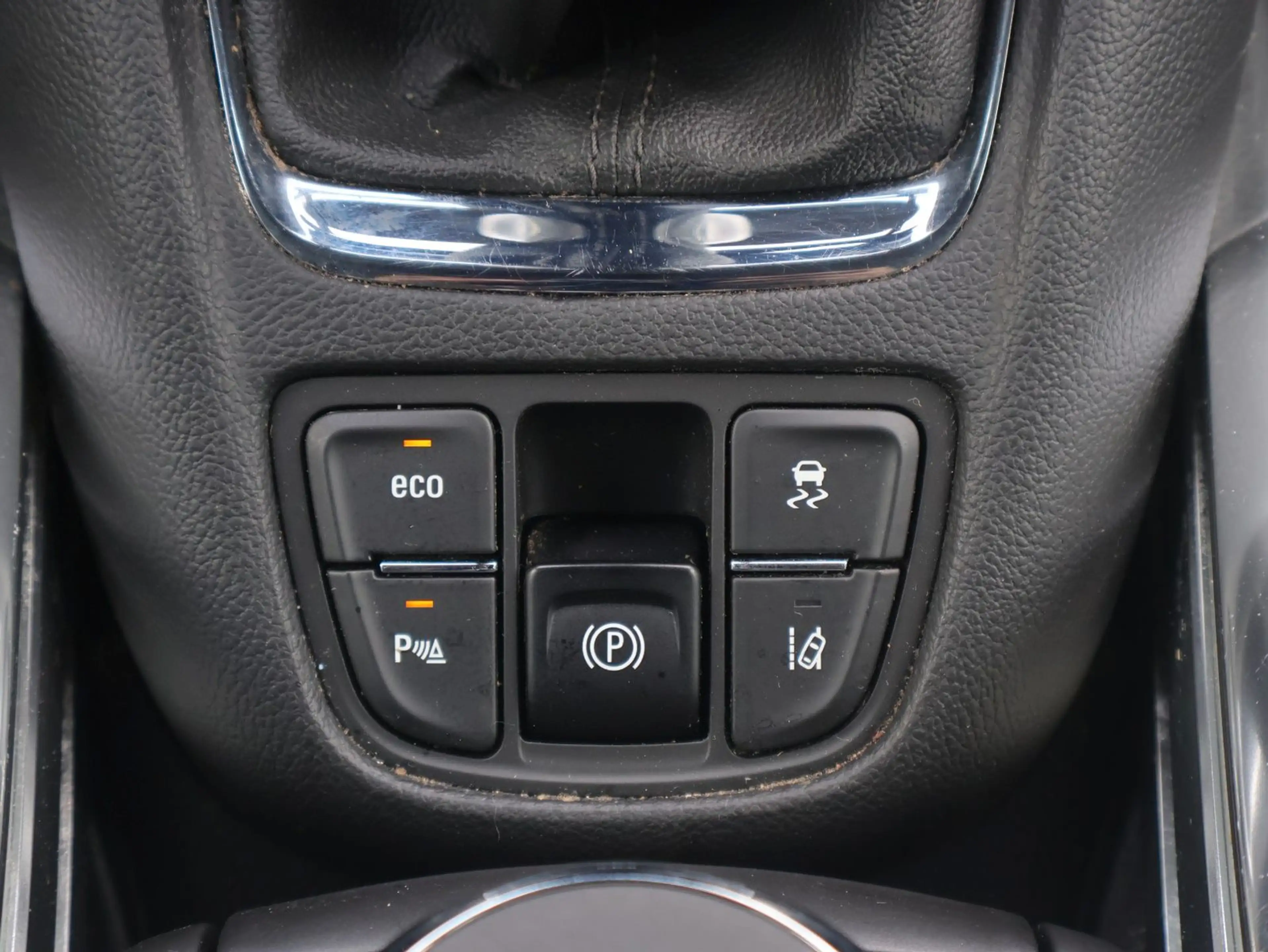 Opel Zafira C 1.6 CDTI Edition 7Sitze-Navi-LED-Kamera — photo 14