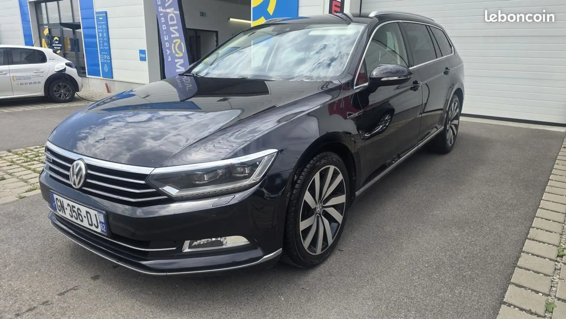 Volkswagen Passat VW 2.0 TDI 240CV Edition carat 11-2014 Schwarz - 2