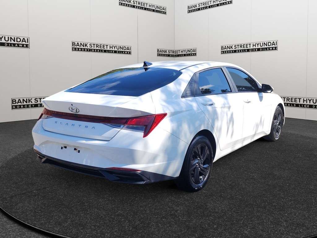 2023 Hyundai Elantra Preferred IVT w/Tech Pkg — снимка 1